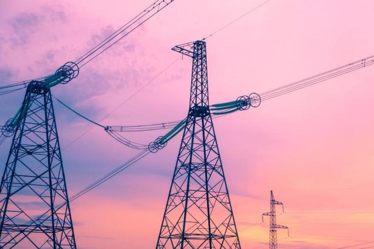 What are the characteristics of High Voltage Power Tower?